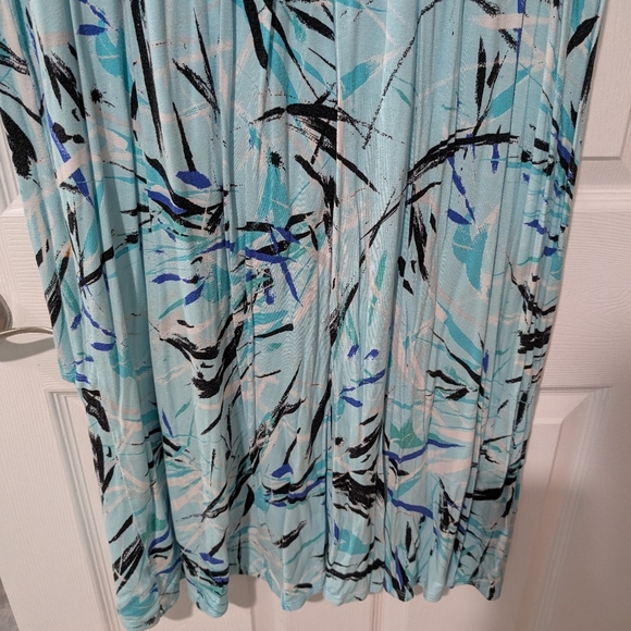 Lane Bryant Blue Surplice V-Neck Smocked-Waist Jersey Dress in Size 18/20 (2X) - Picture 9 of 11